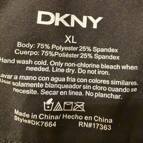 DKNY wireless black bra adjustable straps size XL - Picture 4 of 4